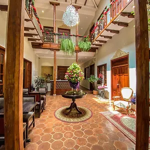**** Hotel Santa Lucia House - Forum Ecuador