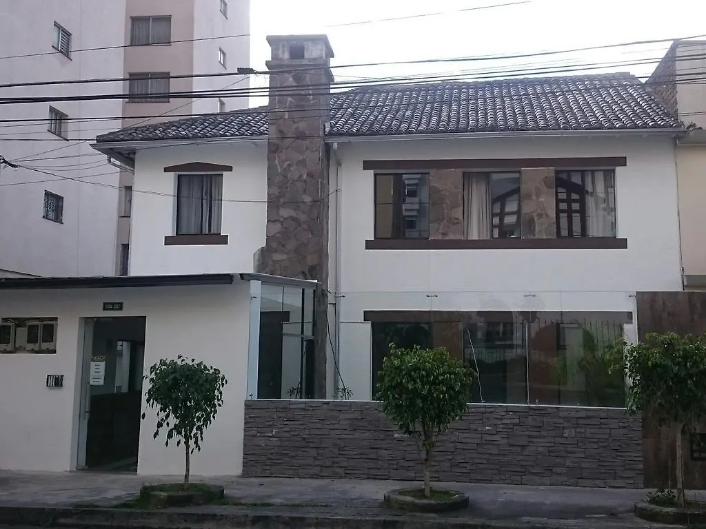 Hotel + Arte Quito