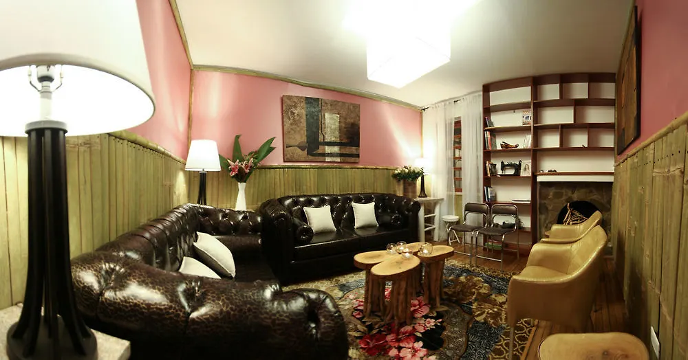 Hotel + Arte Quito