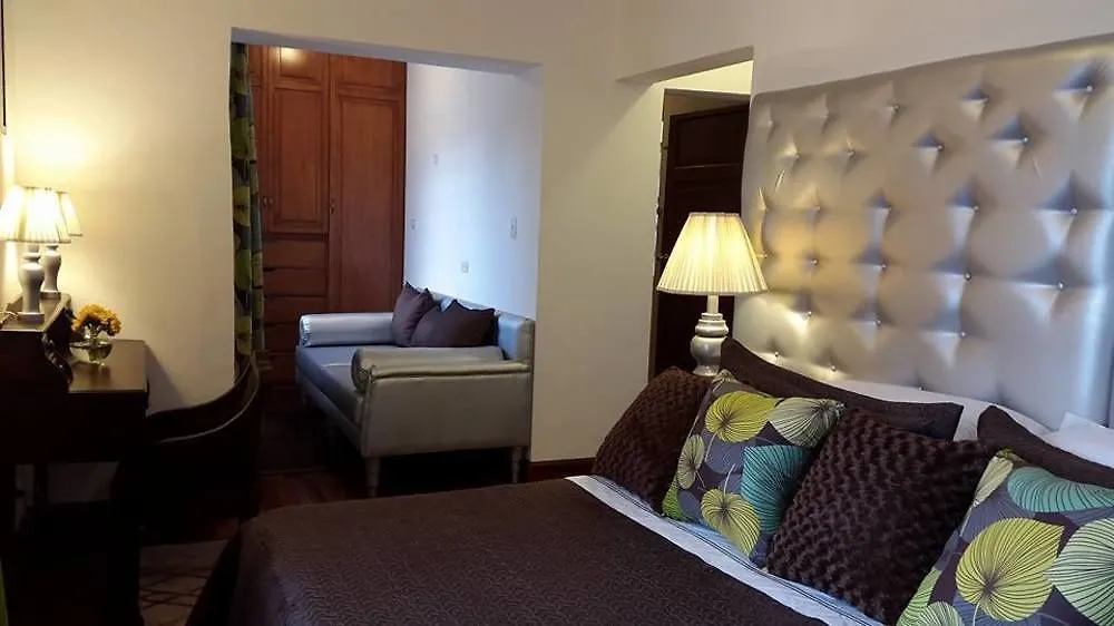 Hotel + Arte Quito