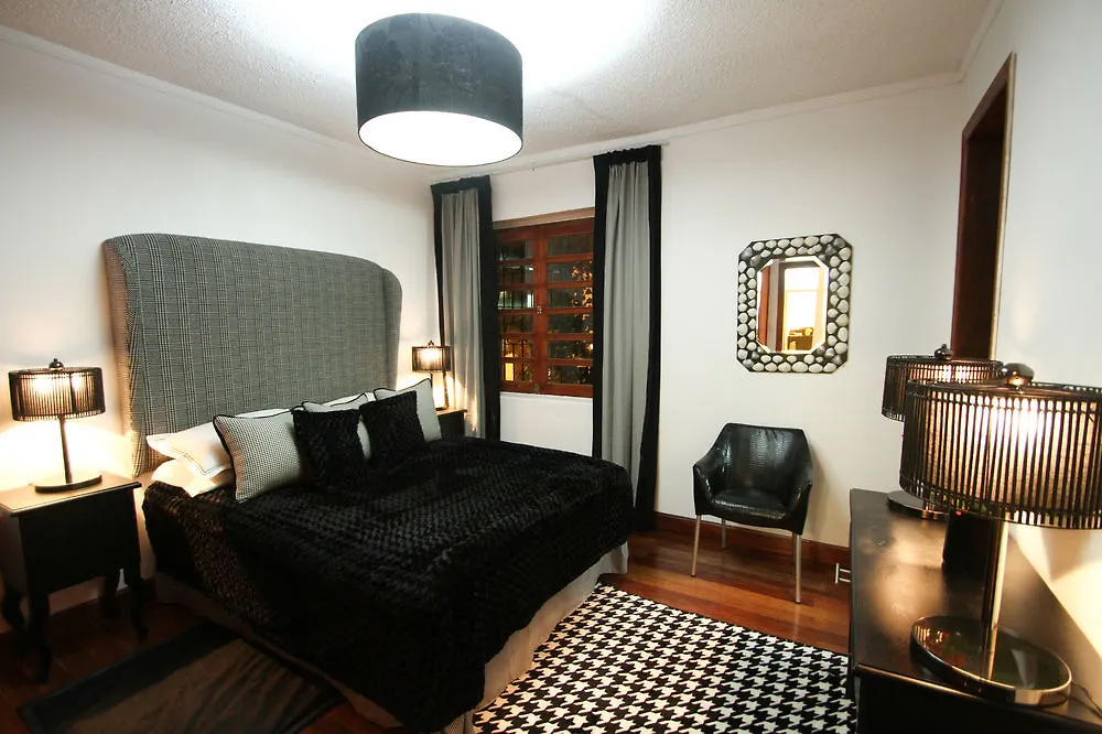 ***  Hotel + Arte Quito Ecuador