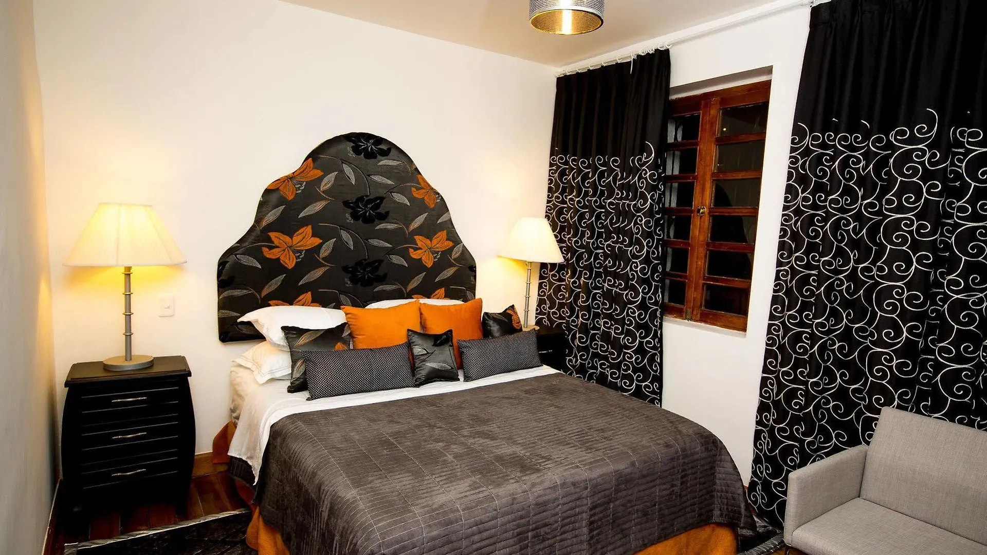 Hotel + Arte Quito